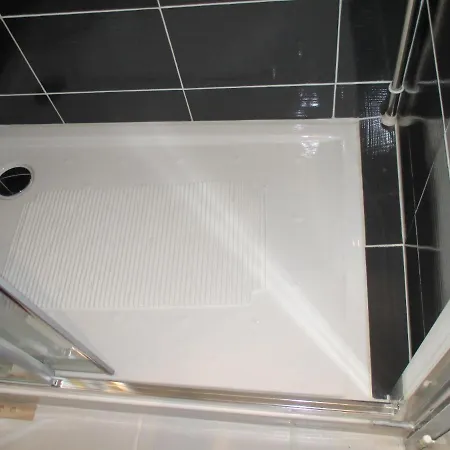 Appartement Avec Vue A 30m² + Balcon